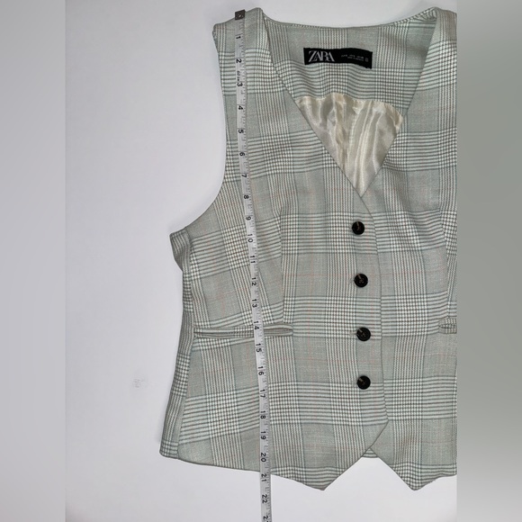 Zara Structured Plaid Vest - Picture 13 of 15